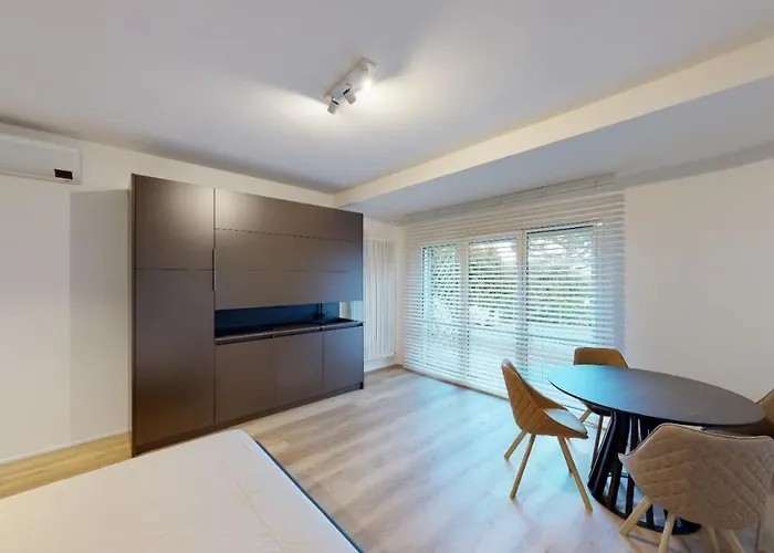 Palazzina10 & Bed & Breakfast Sasso Marconi