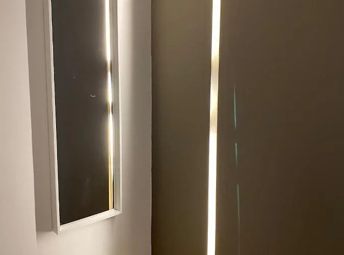 Palazzina10 & ساسو ماركوني