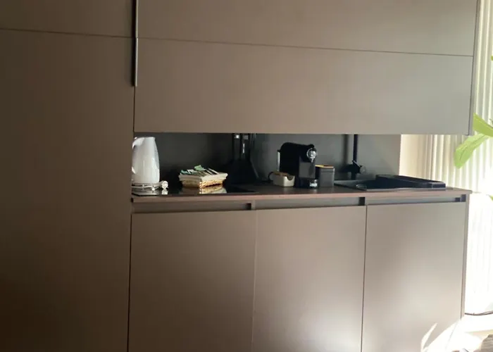 Palazzina10 & فندق مبيت وإفطار ساسو ماركوني